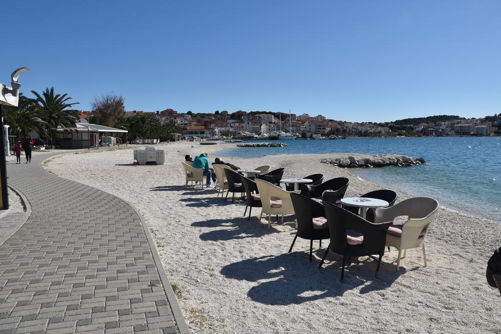 Villa Agnic Trogir Extérieur photo