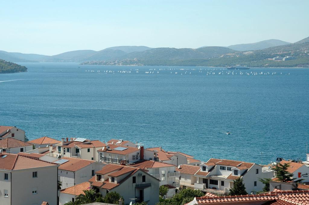 Villa Agnic Trogir Extérieur photo