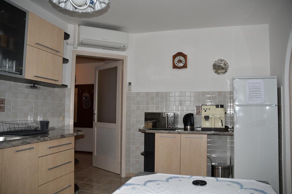 Villa Agnic Trogir Extérieur photo