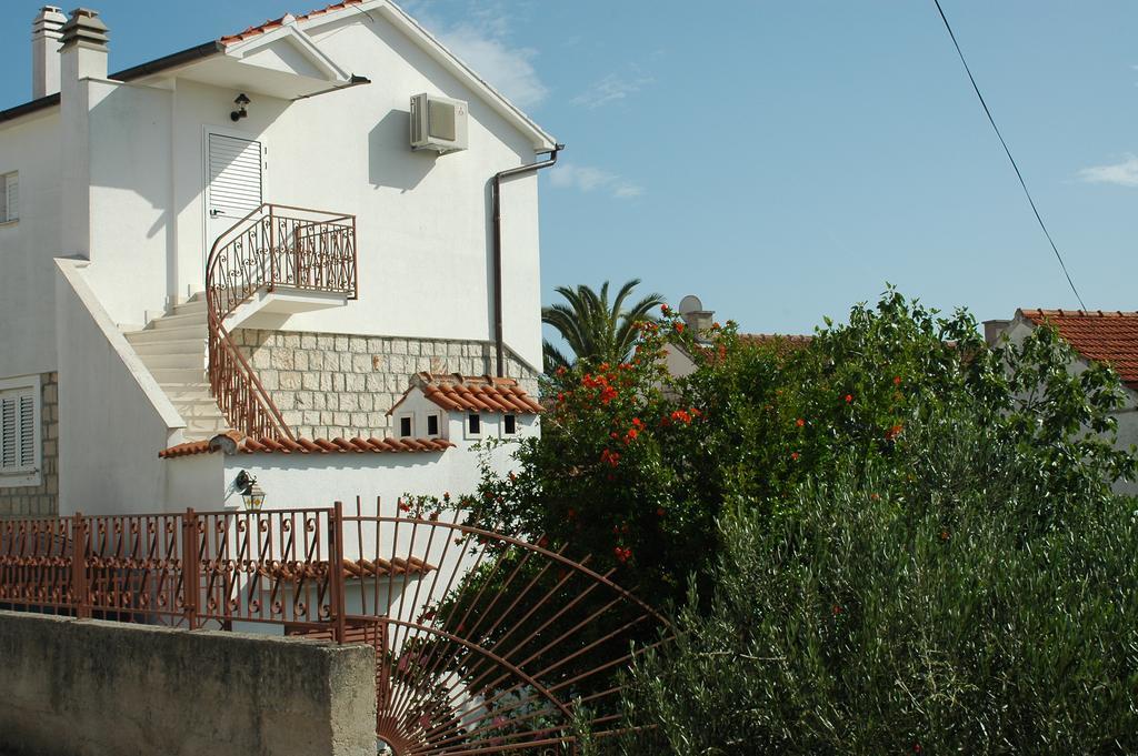 Villa Agnic Trogir Extérieur photo