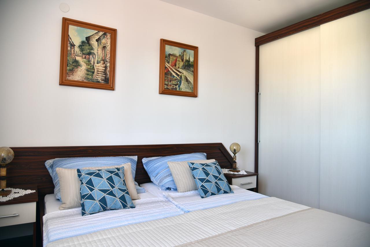 Villa Agnic Trogir Extérieur photo